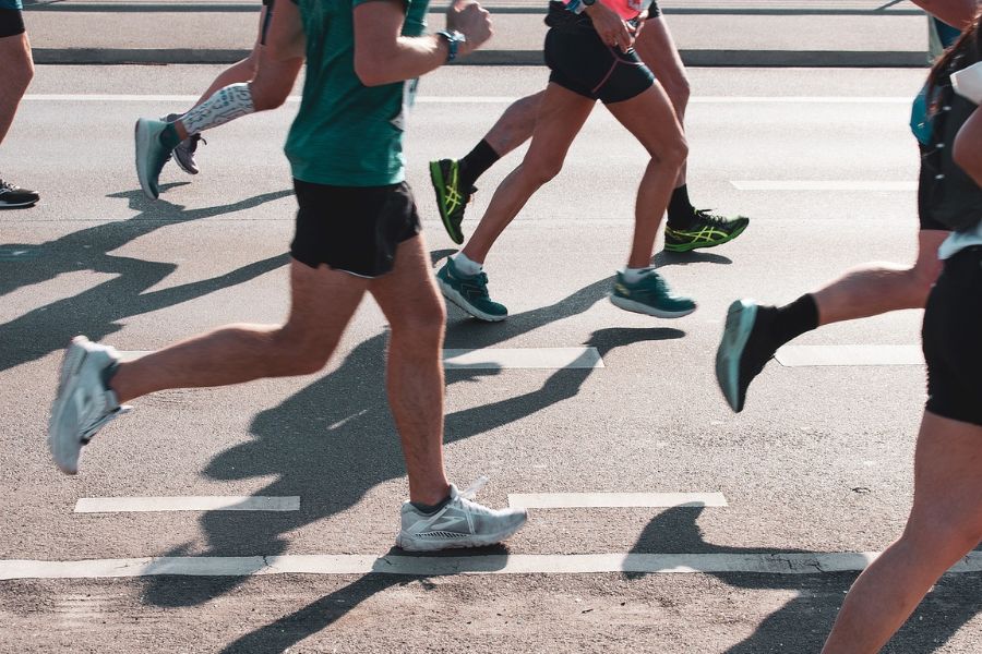 Sixpro ¿Puedo seguir corriendo si tengo rozaduras y heridas en los pies? - SixPro